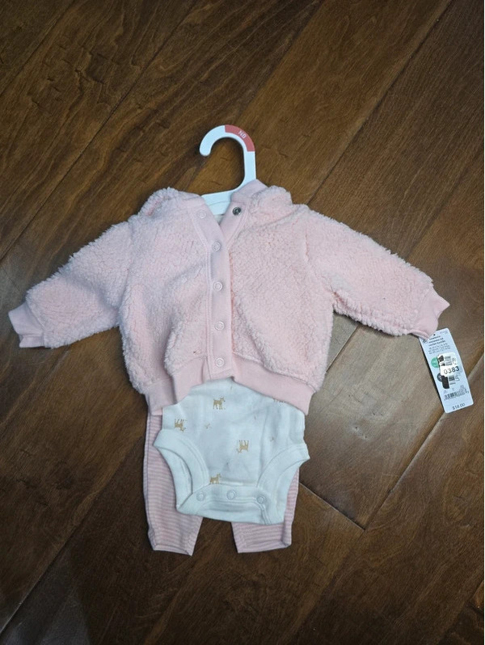 Newborn brand new three piece outfit set from carter's item, 383G5